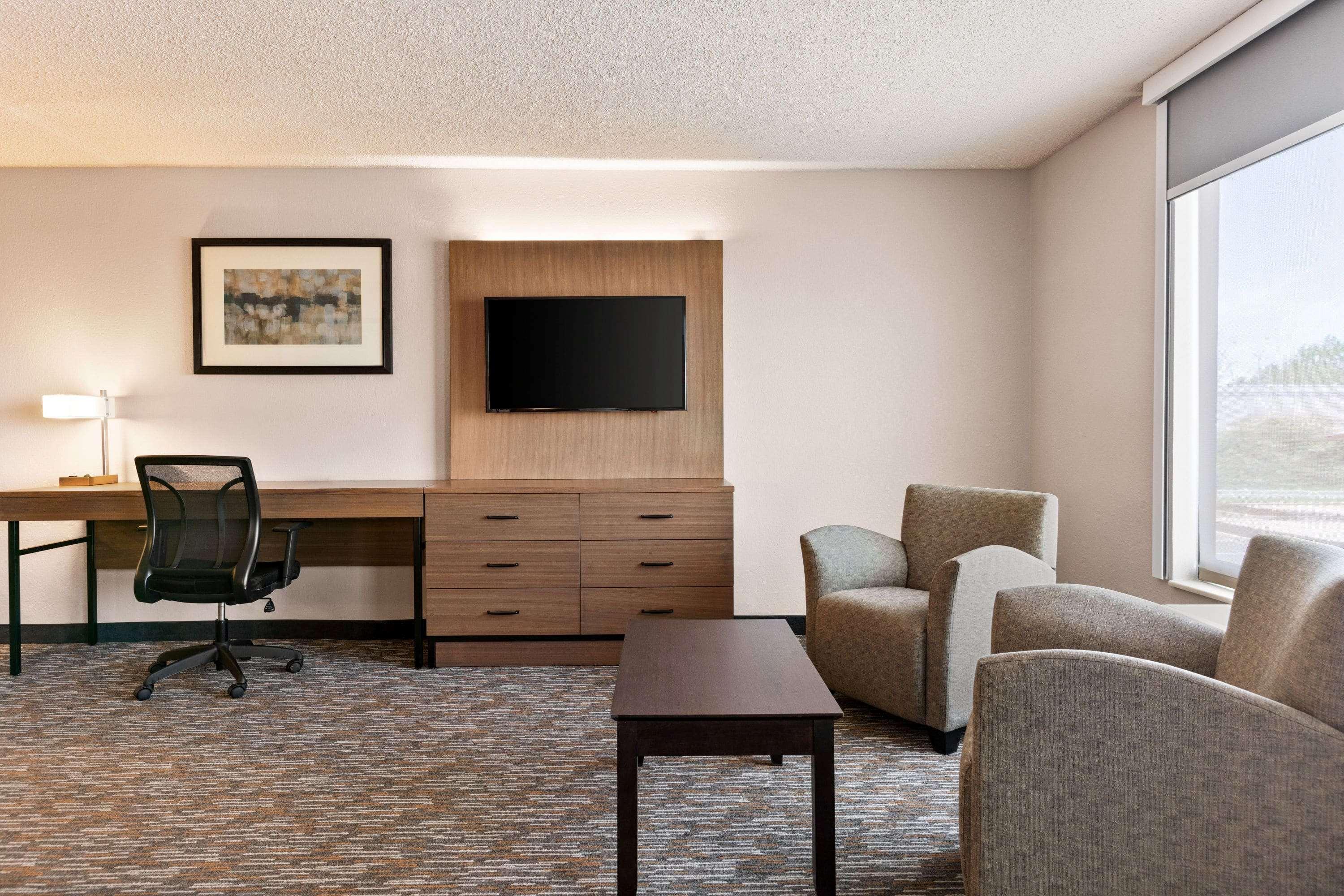 Wingate By Wyndham Cincinnati Blue Ash Exterior foto