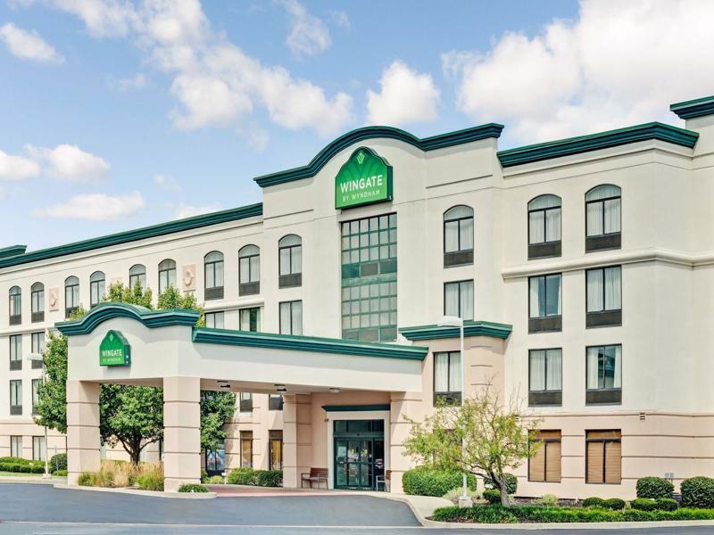 Wingate By Wyndham Cincinnati Blue Ash Exterior foto